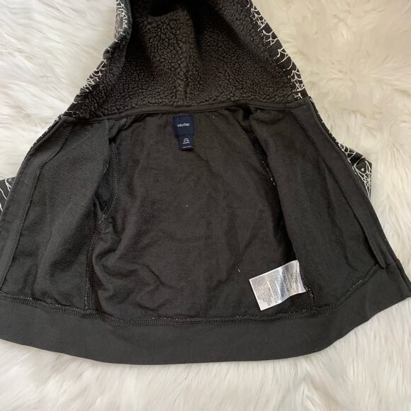 Baby Gap gray spiderweb Halloween hoodie - Picture 5 of 6